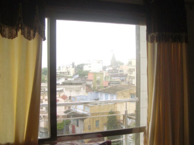 Dwārka Hotel Rudra Plaza מראה חיצוני תמונה
